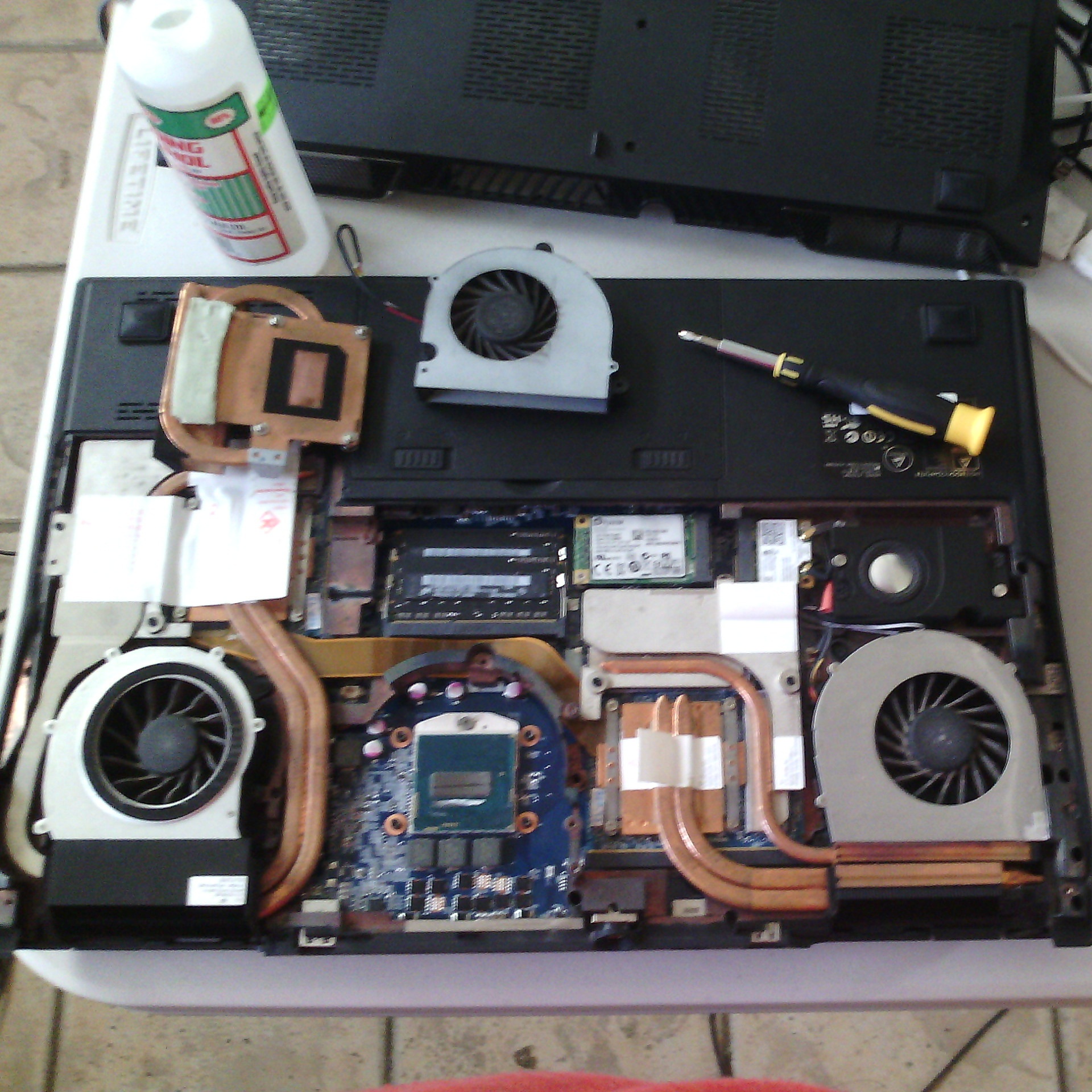 Laptopinsides.jpg