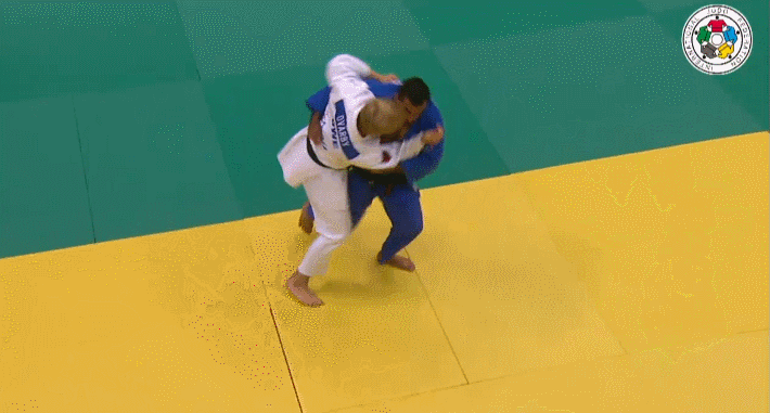 GIFs from the 2013 judo world championships in Rio Iliadis-vs-dvarby